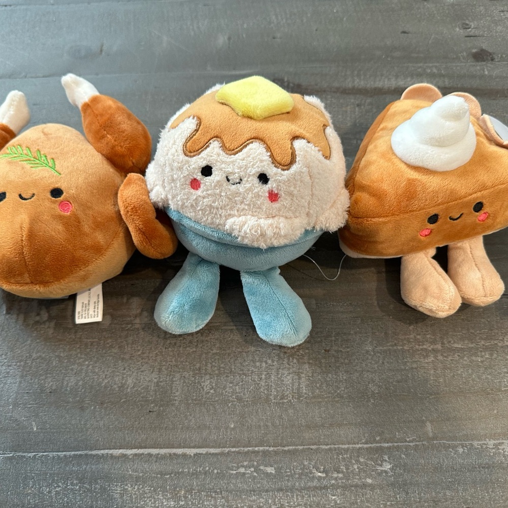 Hallmark Itty Bittys